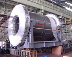 Barrel Cryostat delivered to CERN