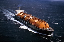 128,600 m3 LNG ship (Golar Spirit)
